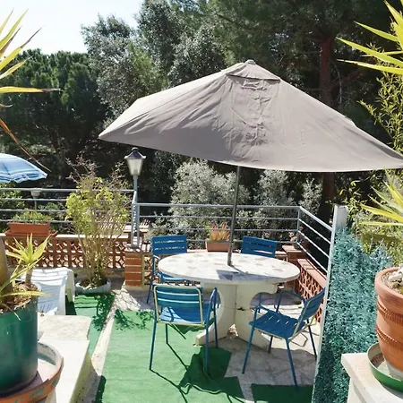 Three-bedroom Holiday In *
