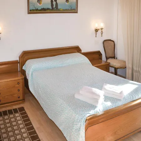 Prázdninový dům Three-bedroom Holiday In