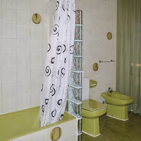 Three-bedroom Holiday In * Lloret de Mar